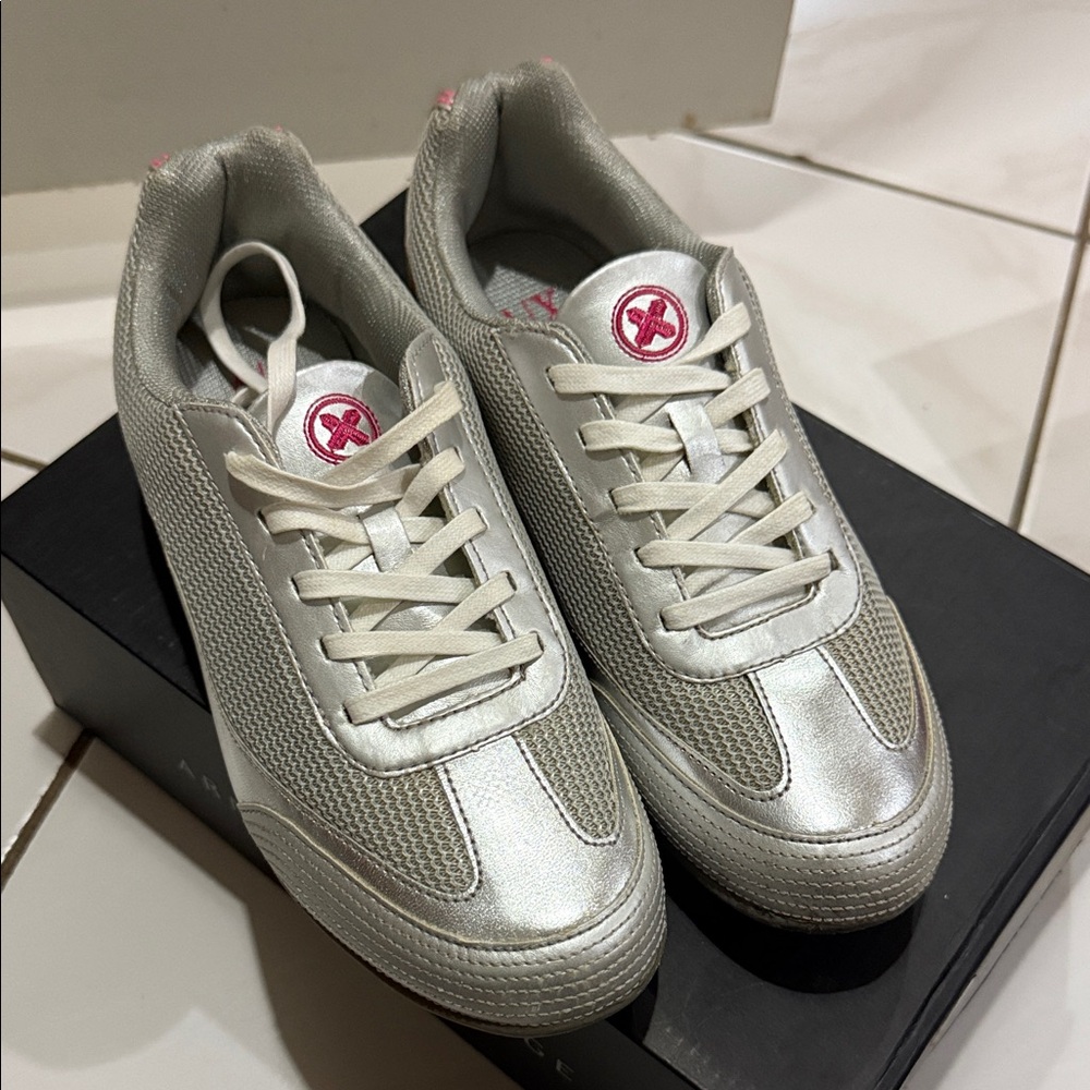 Armani Exchange silver women’s sneakers in size 8. New in box.